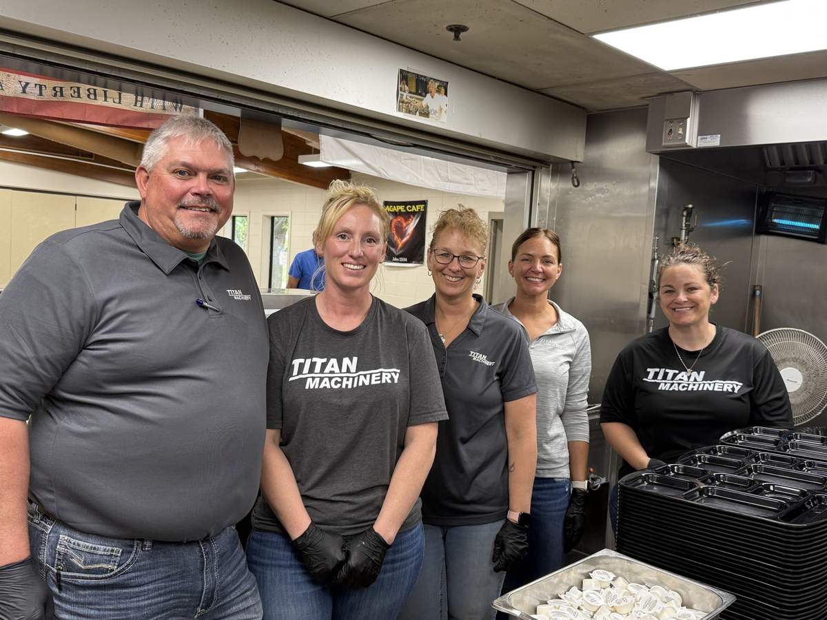 A volunteer team in the Mission kitchen